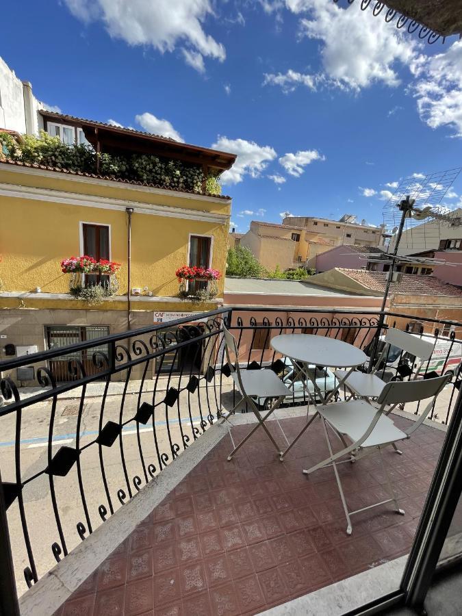 Ng Guest House Il Gallura 奧爾比亞 外观 照片