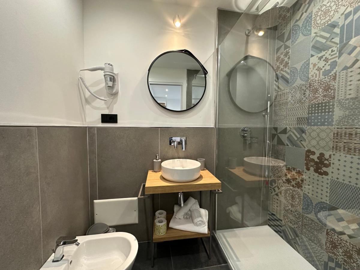 Ng Guest House Il Gallura 奧爾比亞 外观 照片