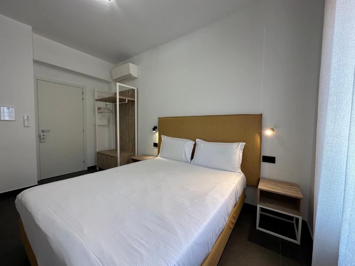 Ng Guest House Il Gallura 奧爾比亞 外观 照片