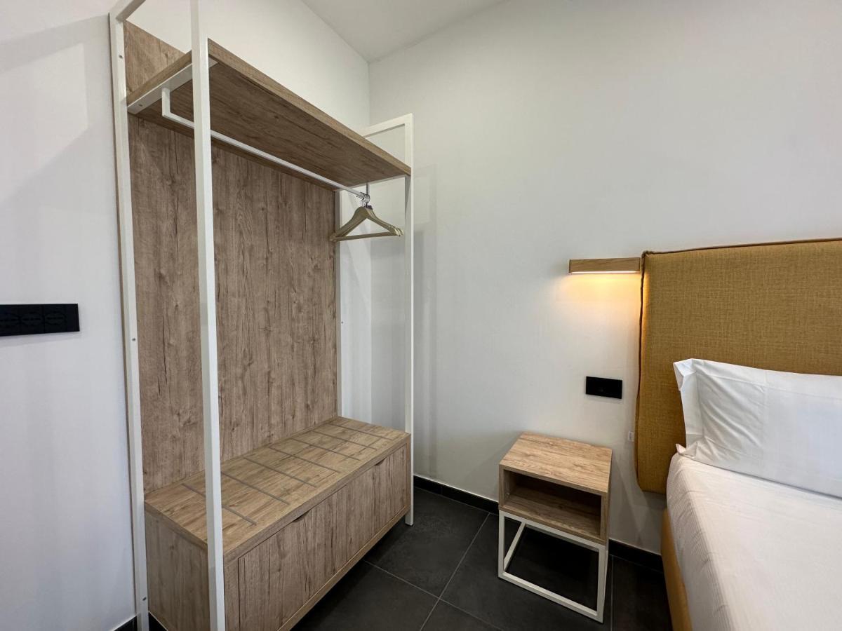 Ng Guest House Il Gallura 奧爾比亞 外观 照片