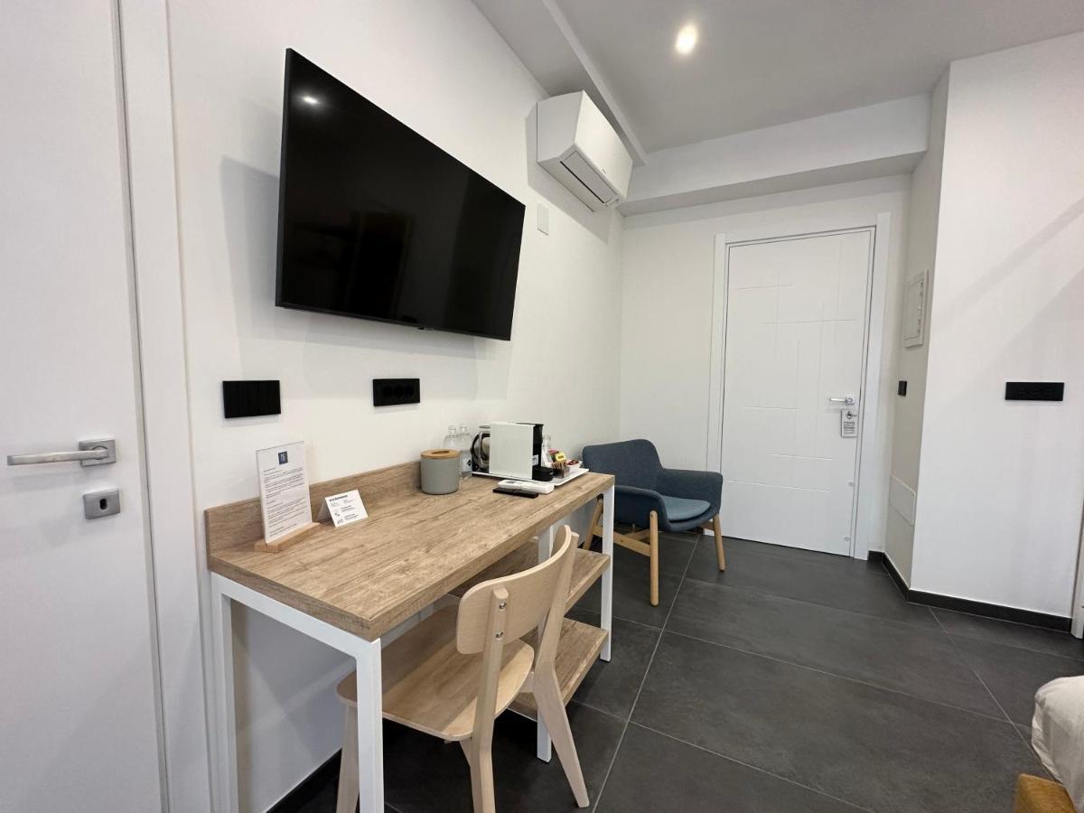 Ng Guest House Il Gallura 奧爾比亞 外观 照片